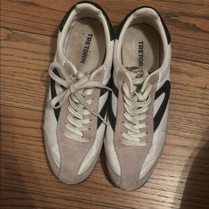 Tretorn Men's White and Black Suede Sneakers